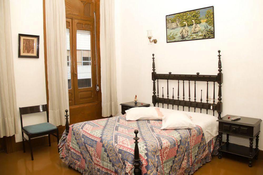 Monte Sinai Guest House OOporto Exteriör bild